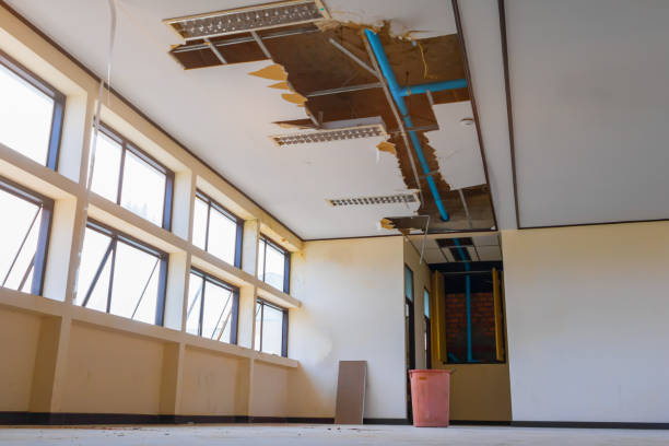 Best 24/7 water damage repair  in Simsbury Center, CT